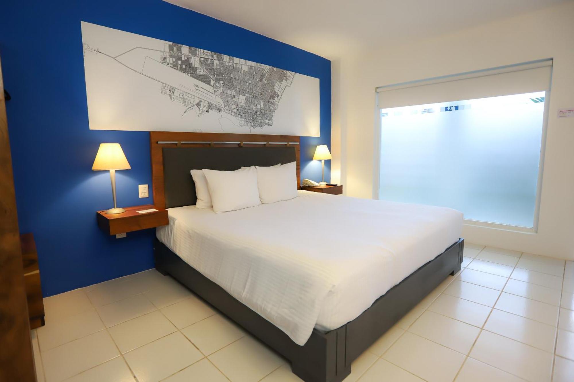 Tryp By Wyndham Chetumal Hotel Exterior photo